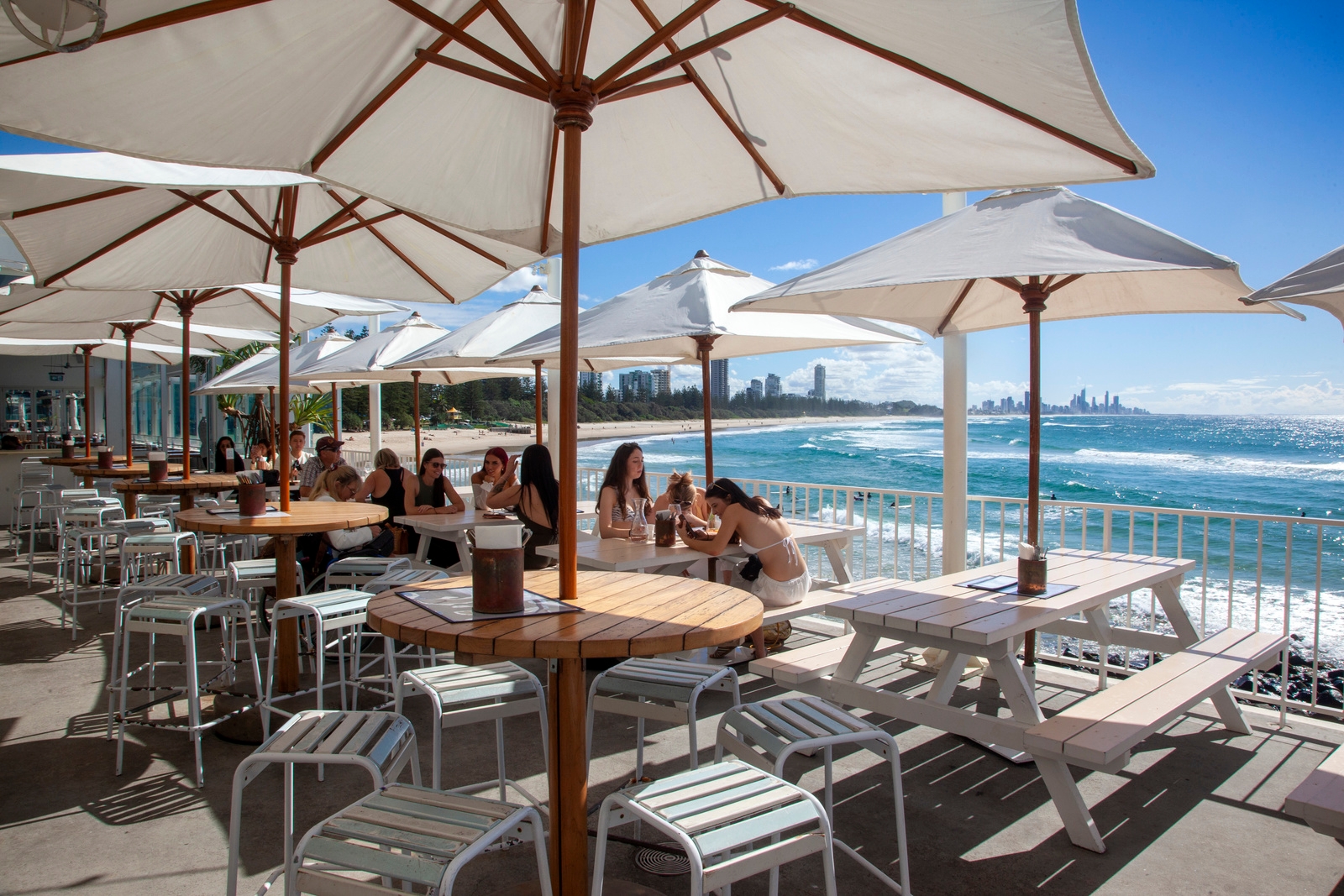 Property: 10/1899-1901 Gold Coast Highway, Burleigh Heads, QLD, 4220 photo-2