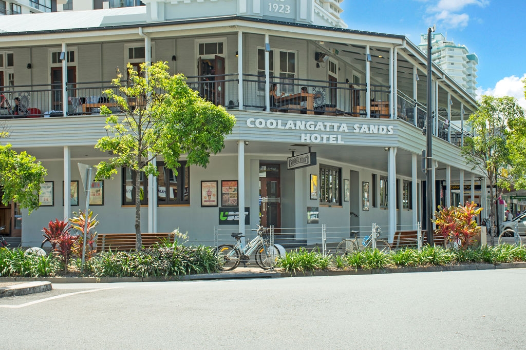 Rental: 4/15 Tweed Street, Coolangatta, QLD, 4225 photo-4