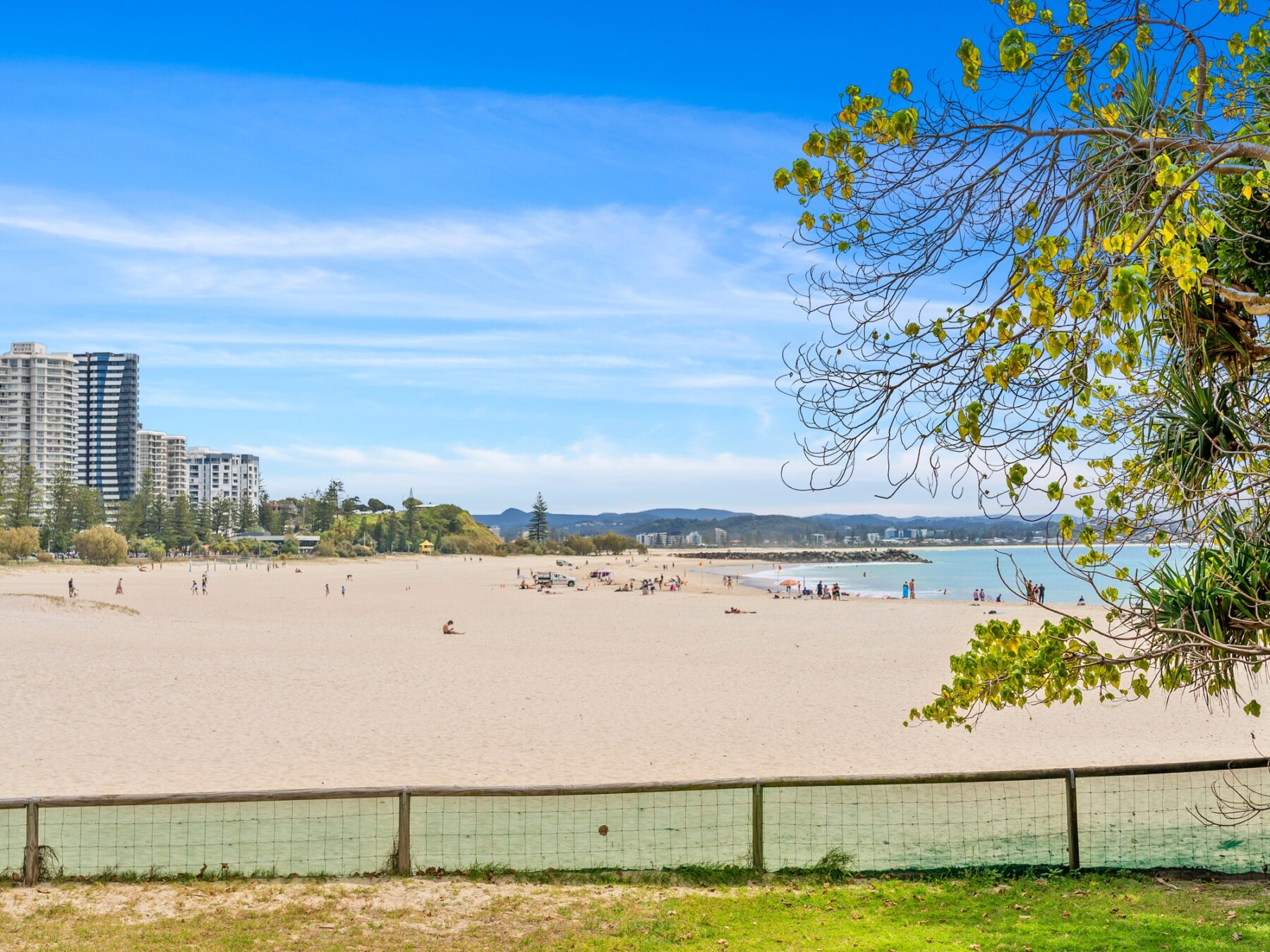 Rental: 4/15 Tweed Street, Coolangatta, QLD, 4225 photo-6