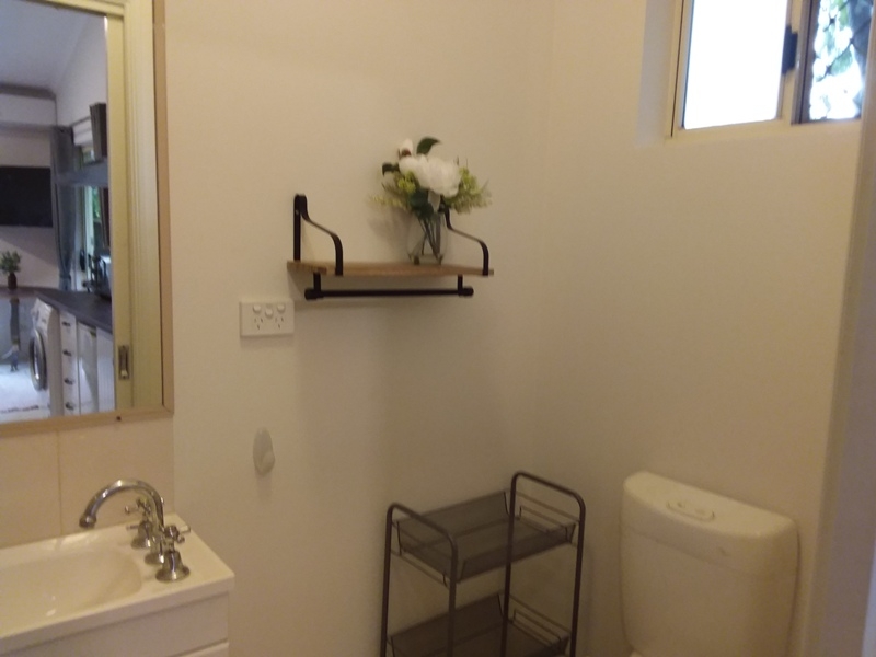 Rental: 3/38 Tierney Drive, Currumbin Waters, QLD, 4223 photo-4