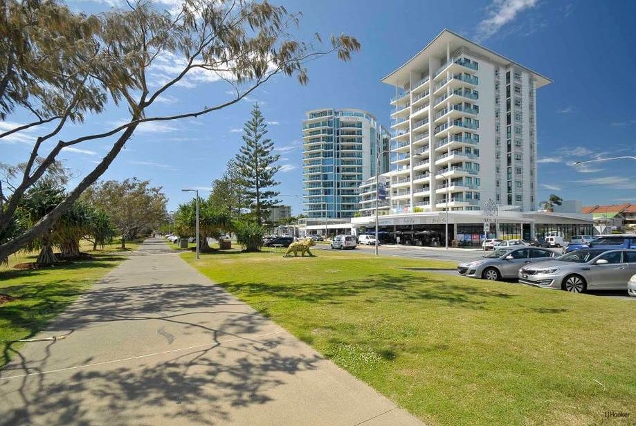 Rental: 6/15 Tweed Street, Coolangatta, QLD, 4225 photo-5