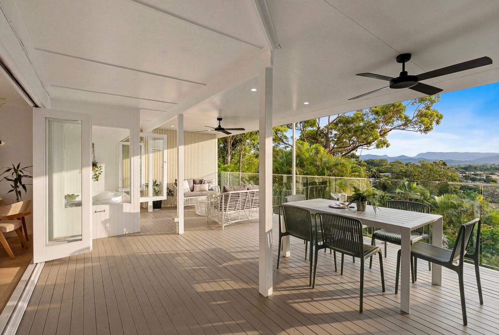Property: 61 Angelica Street, Elanora, QLD, 4221 photo-27