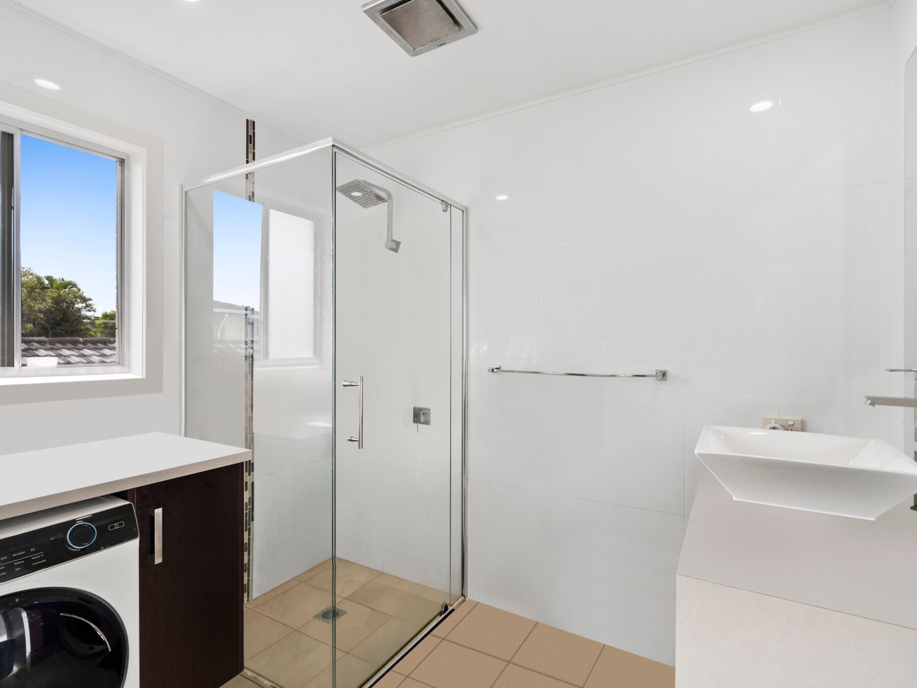 Rental: 4/482 Coolangatta Road, Tugun, QLD, 4224 photo-7