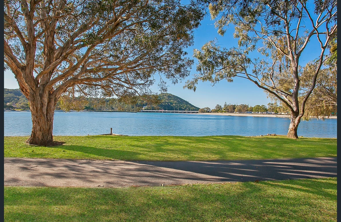 Rental: 2/15 Ninth Avenue, Palm Beach, QLD, 4221 photo-3