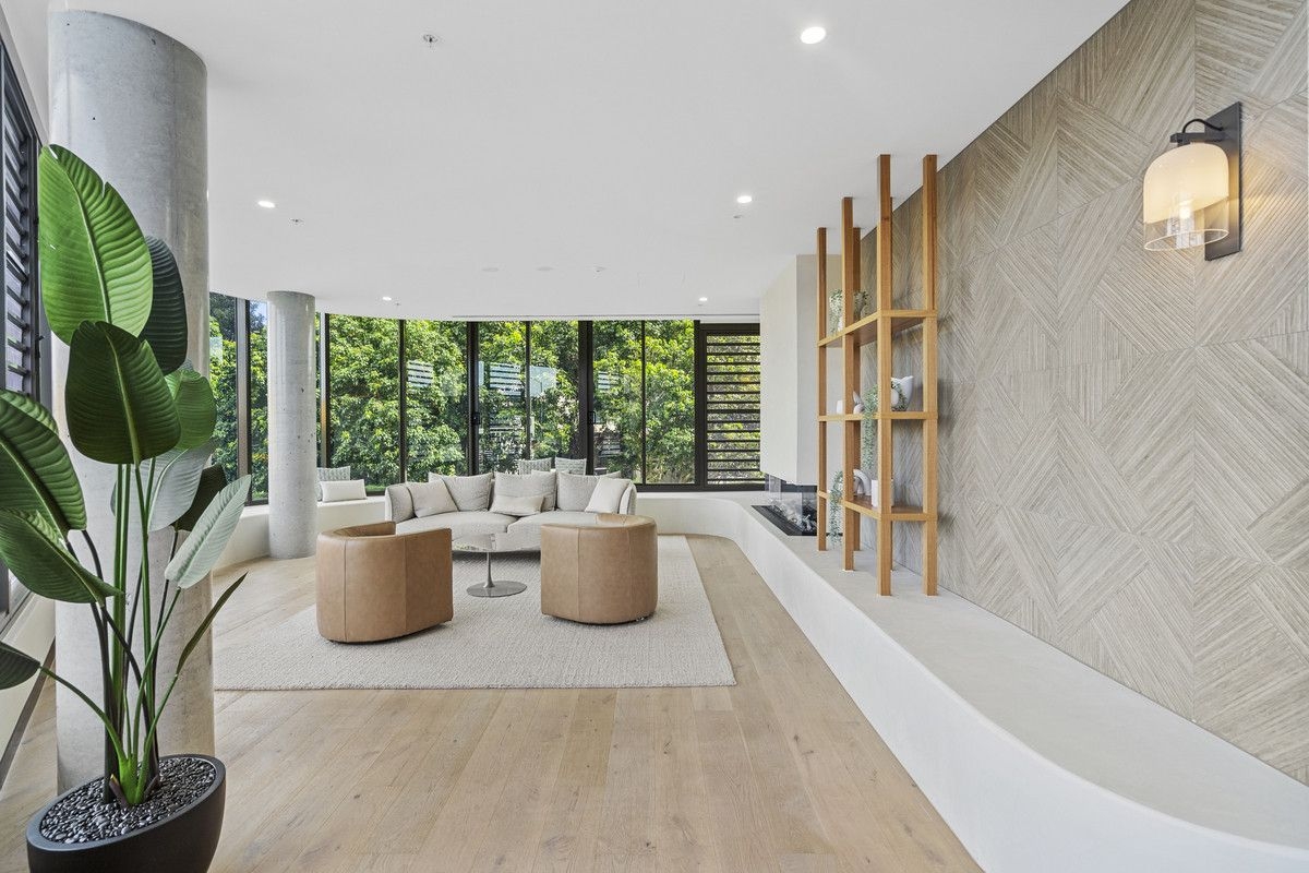 Rental: 6/20 Executive Drive, Burleigh Waters, QLD, 4220 photo-33