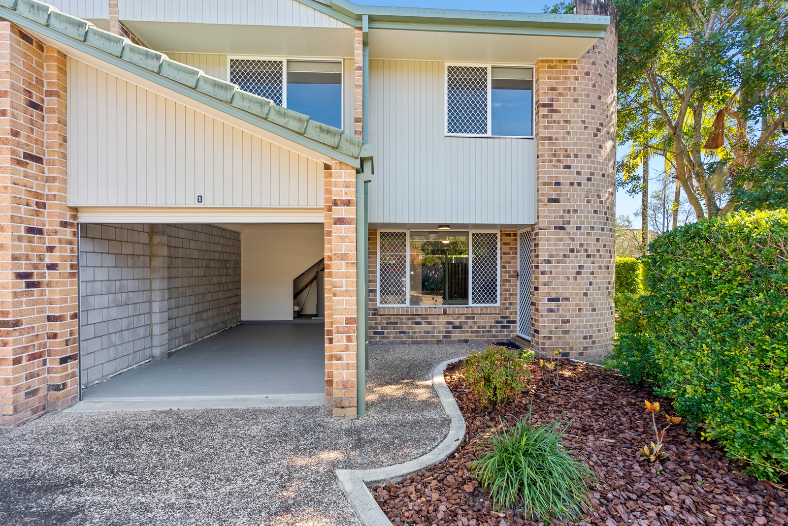 Property: 1/11 Cupania Place, Elanora, QLD, 4221 photo-5