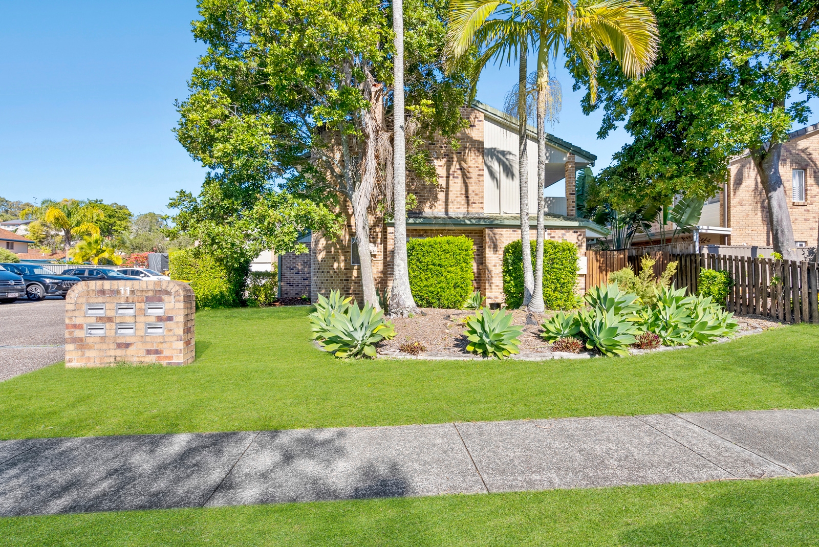 Property: 1/11 Cupania Place, Elanora, QLD, 4221 photo-6