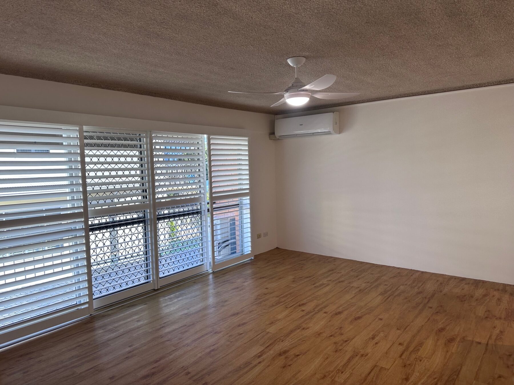 Rental: 2/15 Tweed Street, Coolangatta, QLD, 4225 photo-20