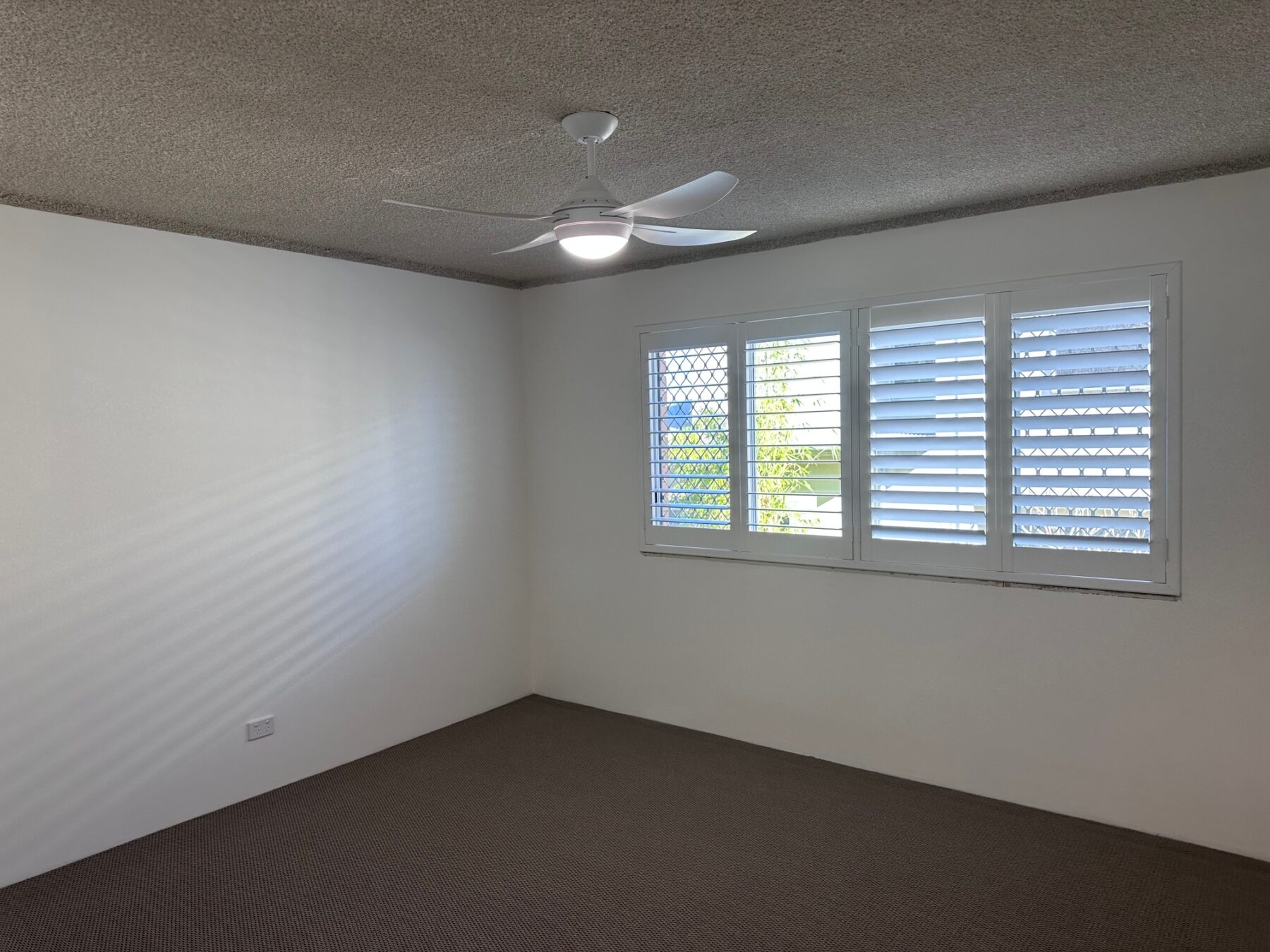 Rental: 2/15 Tweed Street, Coolangatta, QLD, 4225 photo-21