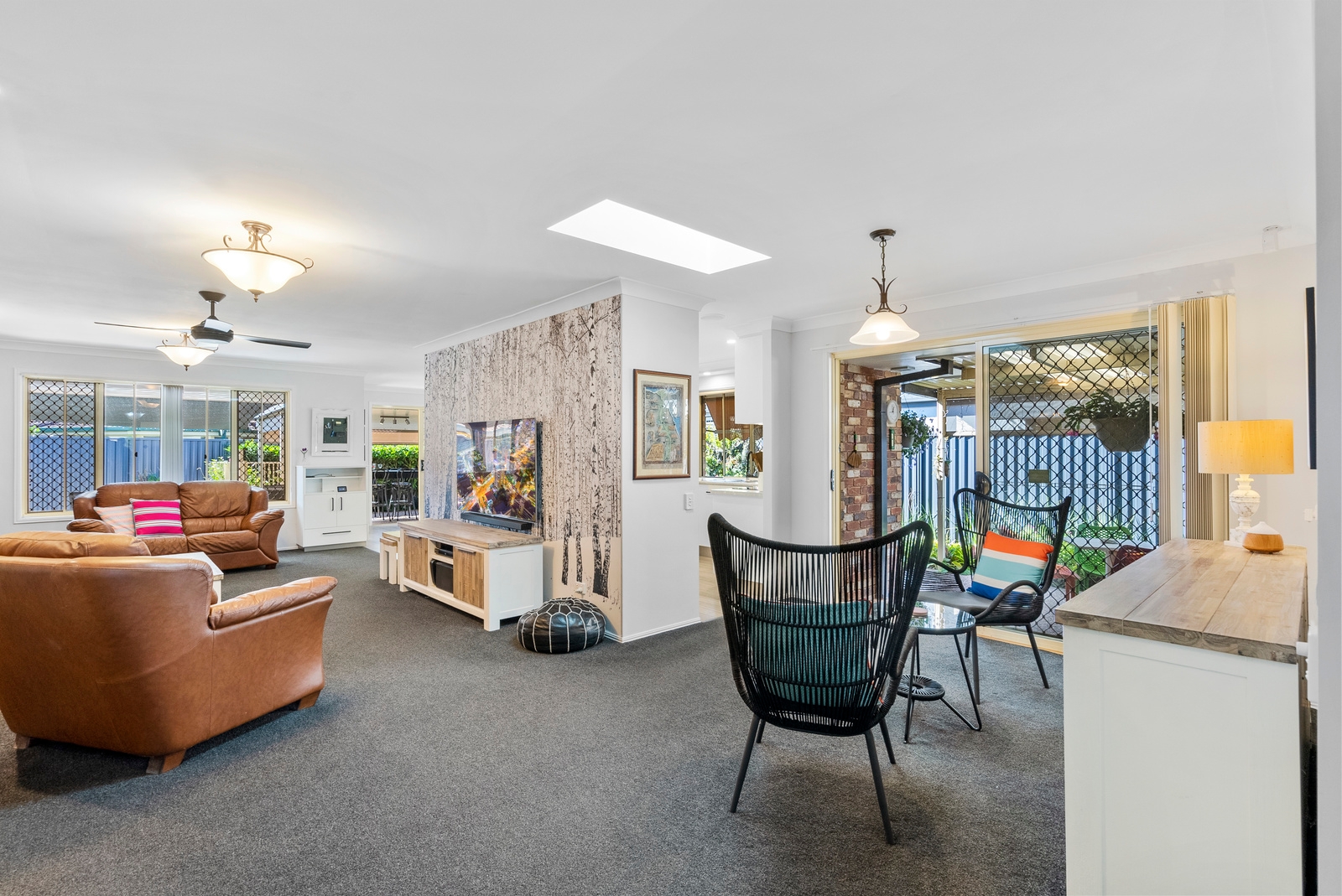 Rental: 37 Ottelia Drive, Elanora, QLD, 4221 photo-21