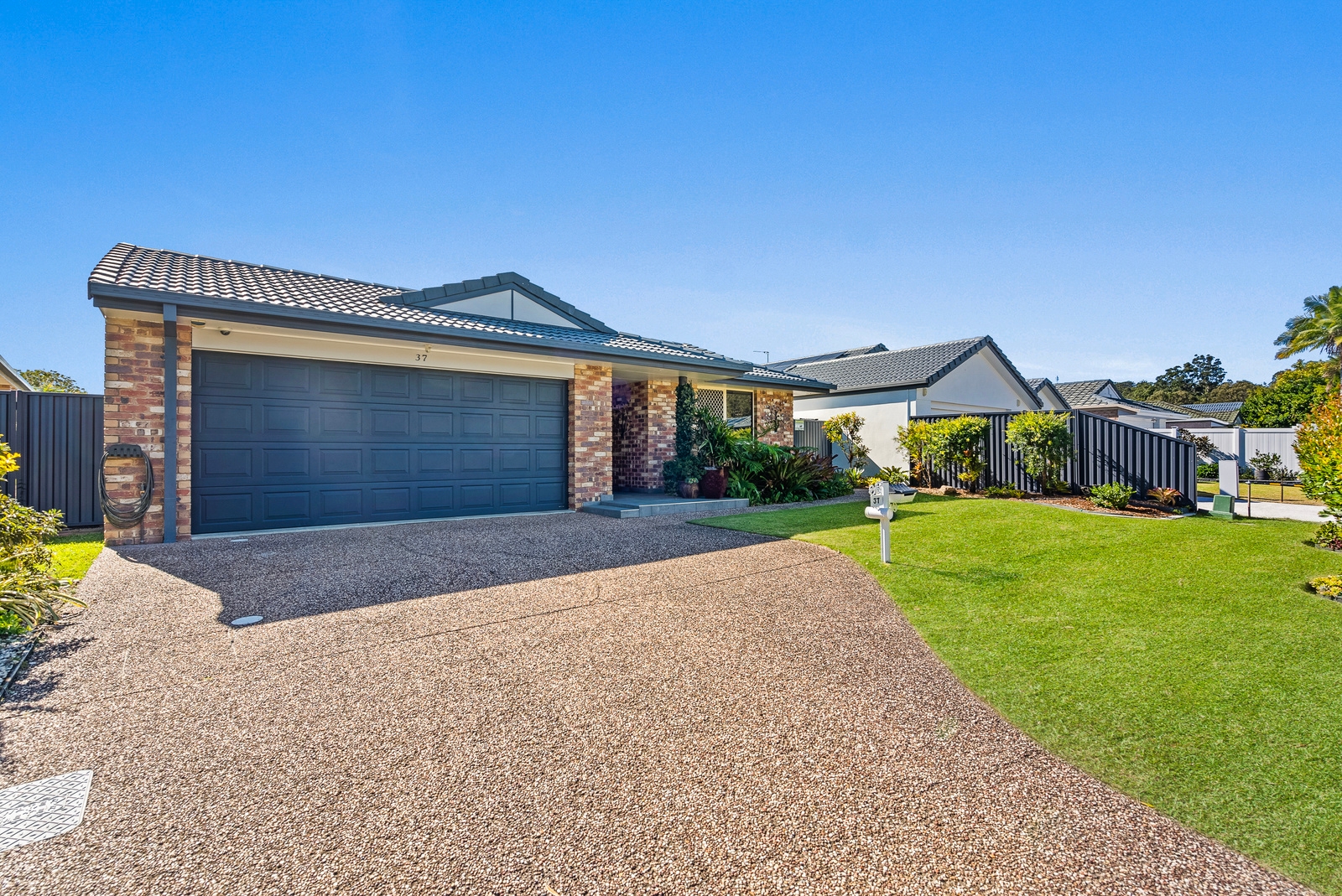 Rental: 37 Ottelia Drive, Elanora, QLD, 4221 photo-8