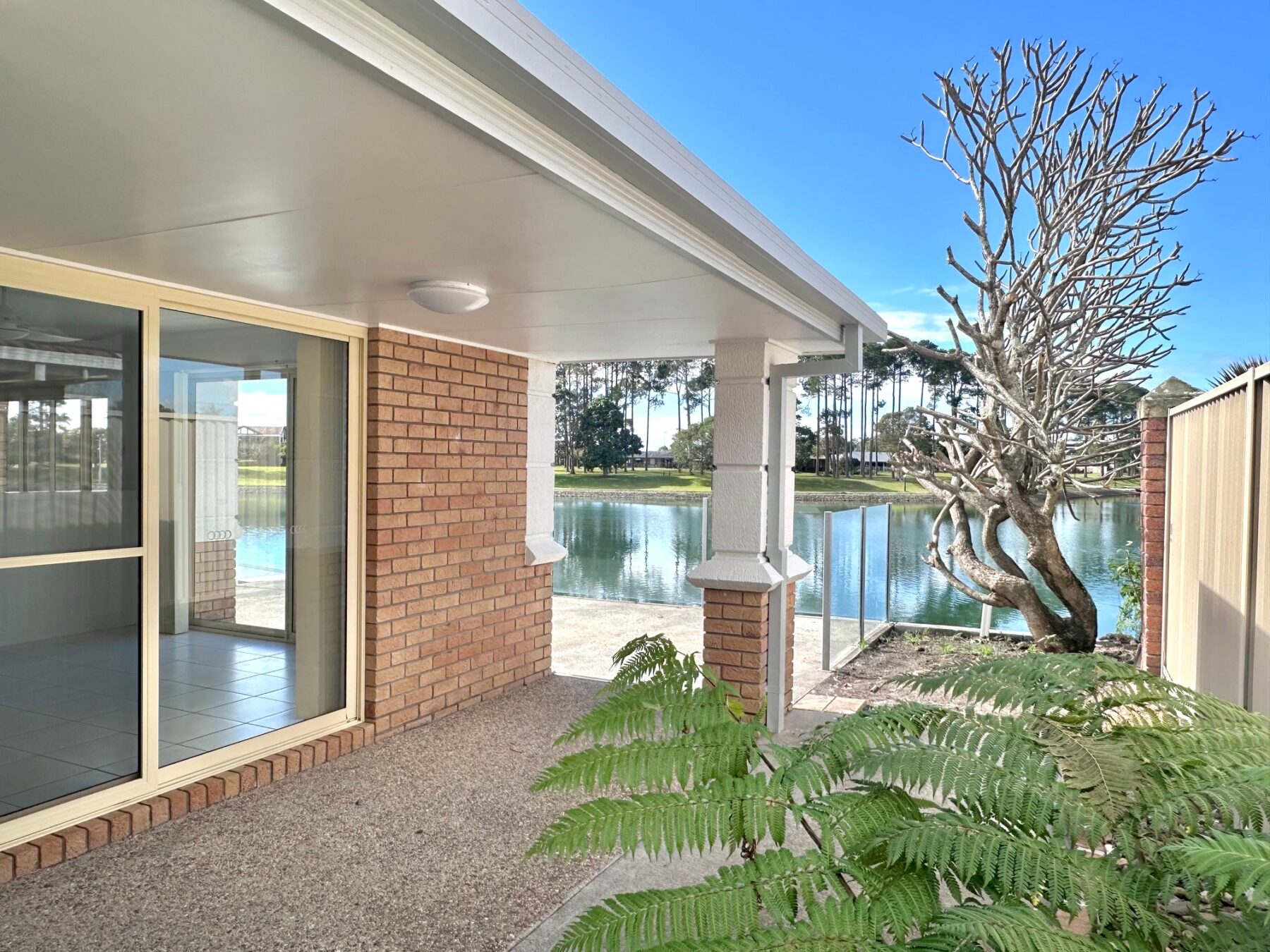 Rental: 49 Waterdown Drive, Elanora, QLD, 4221 photo-15