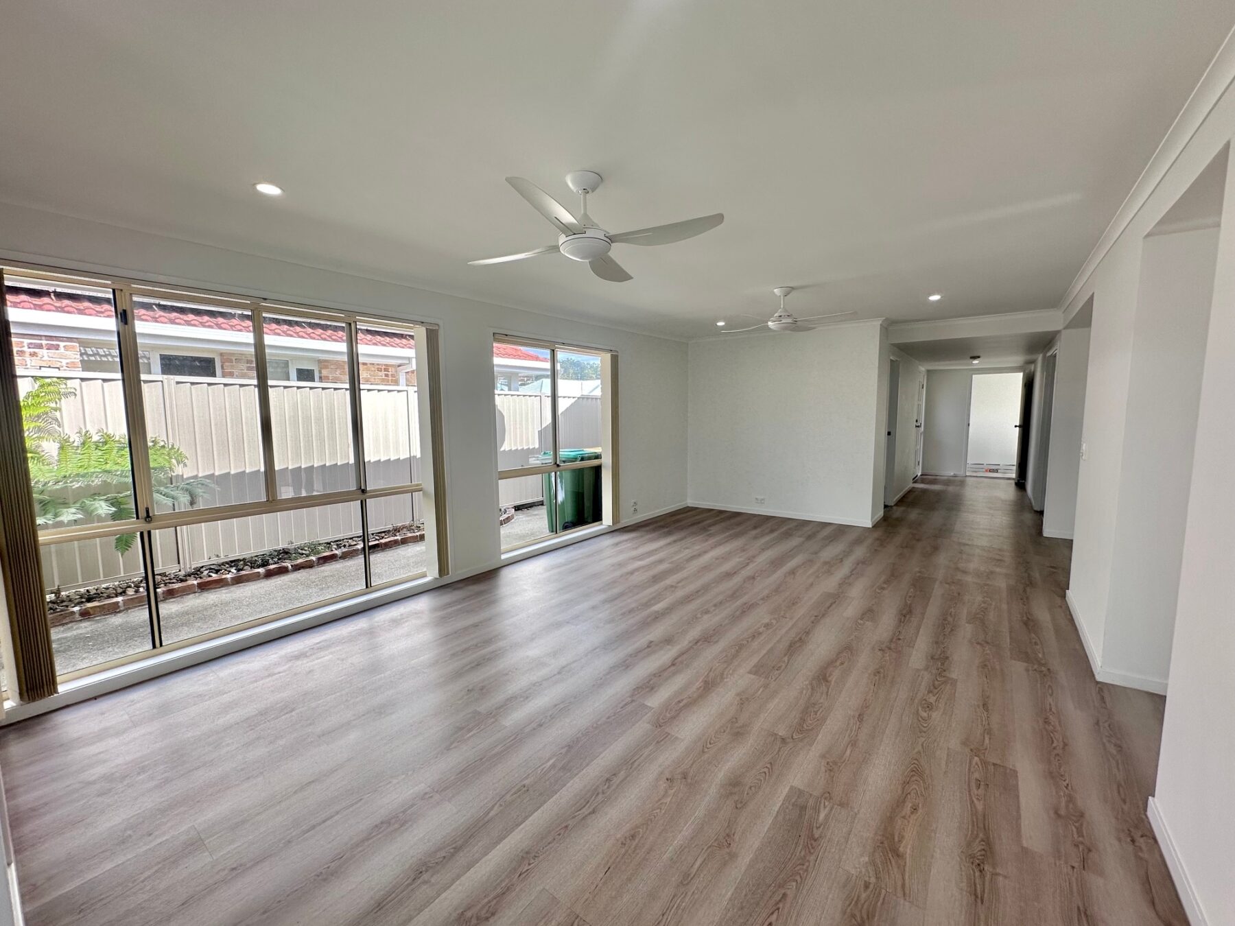 Rental: 49 Waterdown Drive, Elanora, QLD, 4221 photo-21