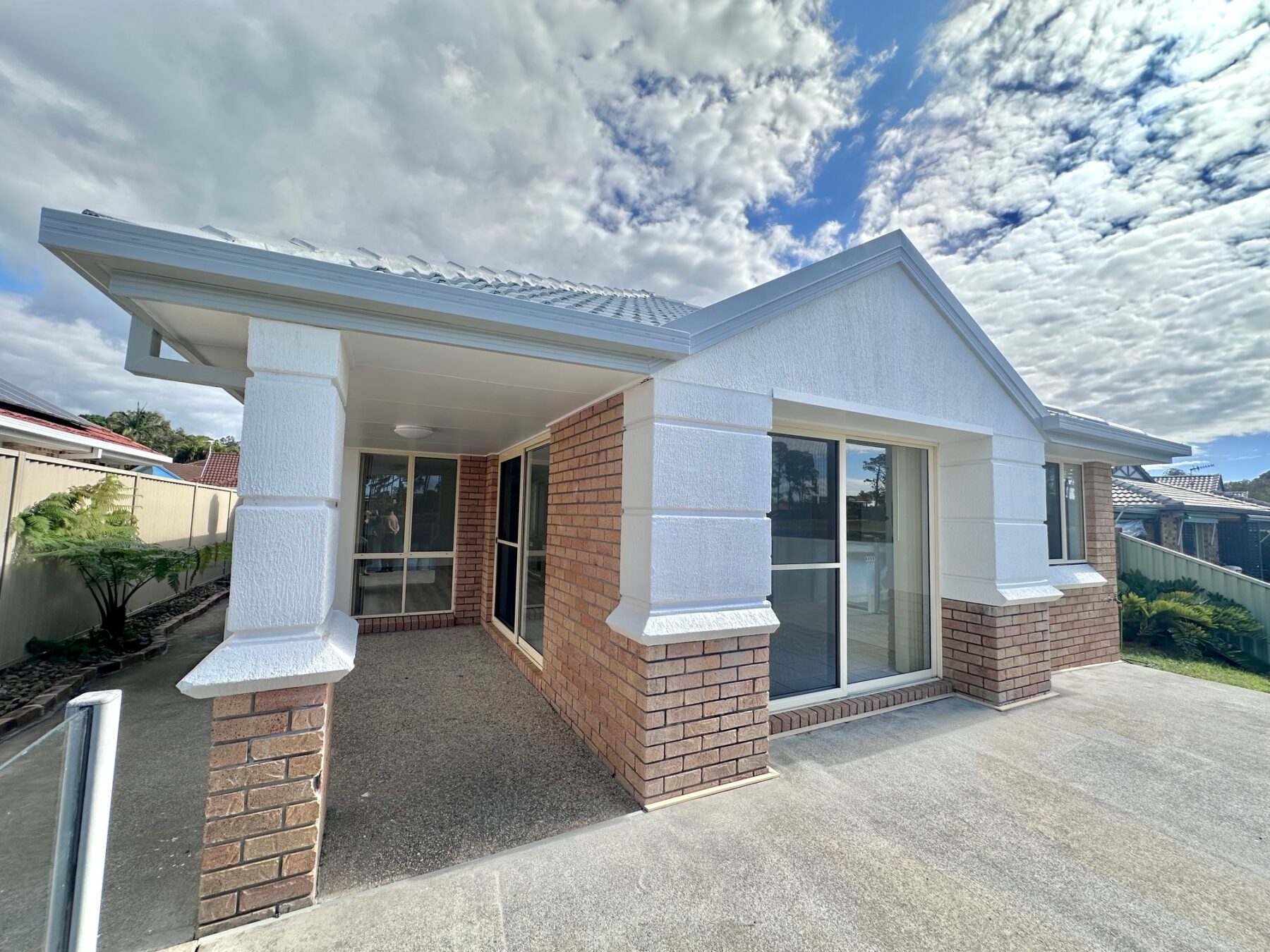 Rental: 49 Waterdown Drive, Elanora, QLD, 4221 photo-5