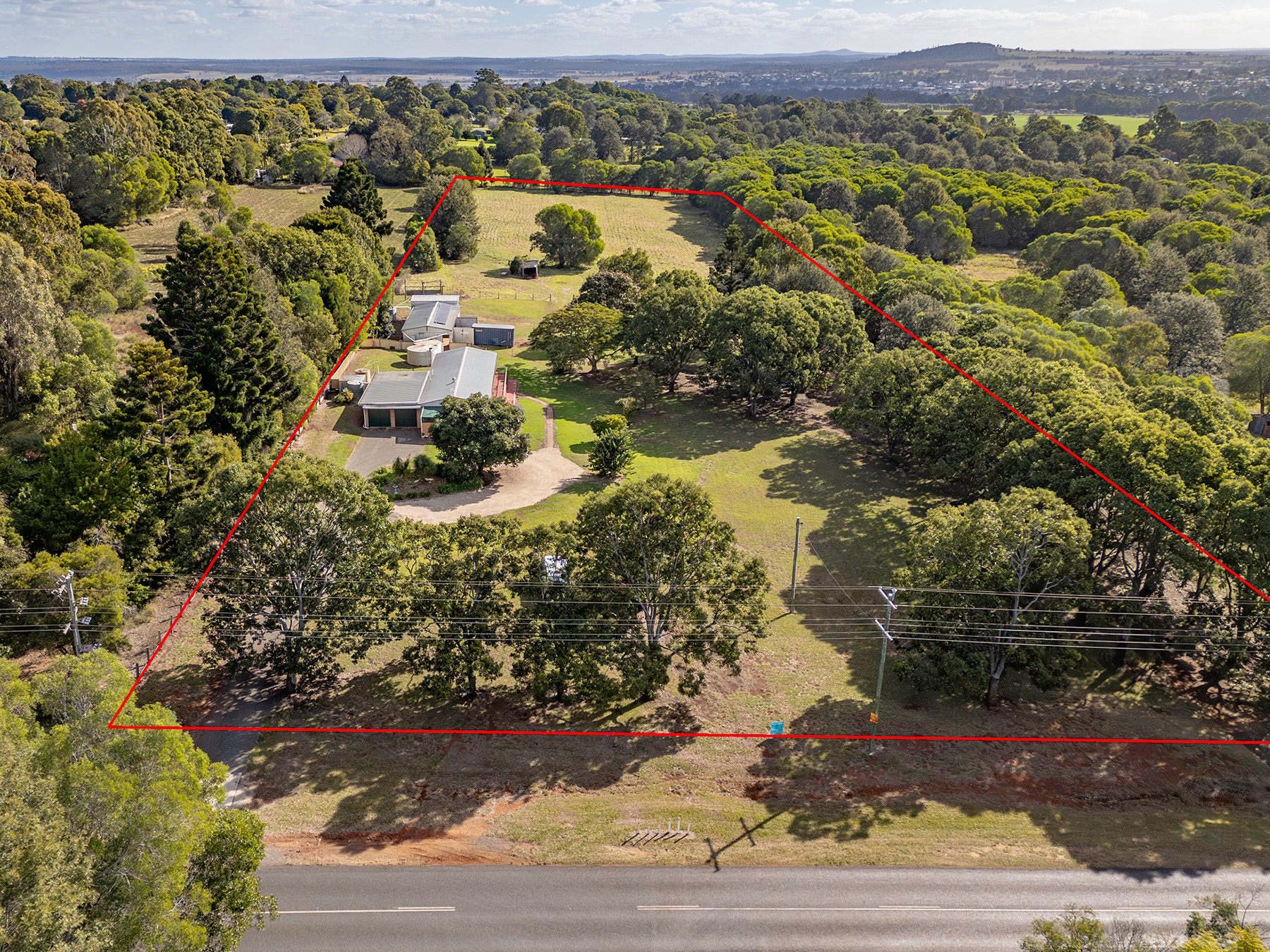 Property: 19 Redmans Road, Kingaroy, QLD, 4610 photo-20