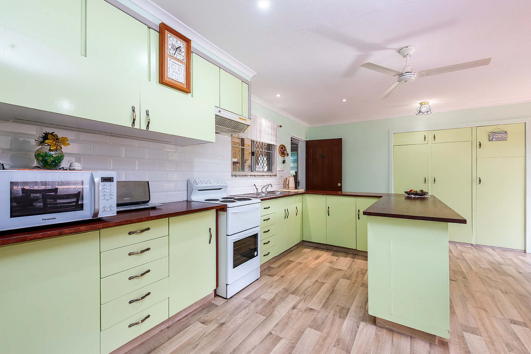 Property: 19 Redmans Road, Kingaroy, QLD, 4610 photo-5