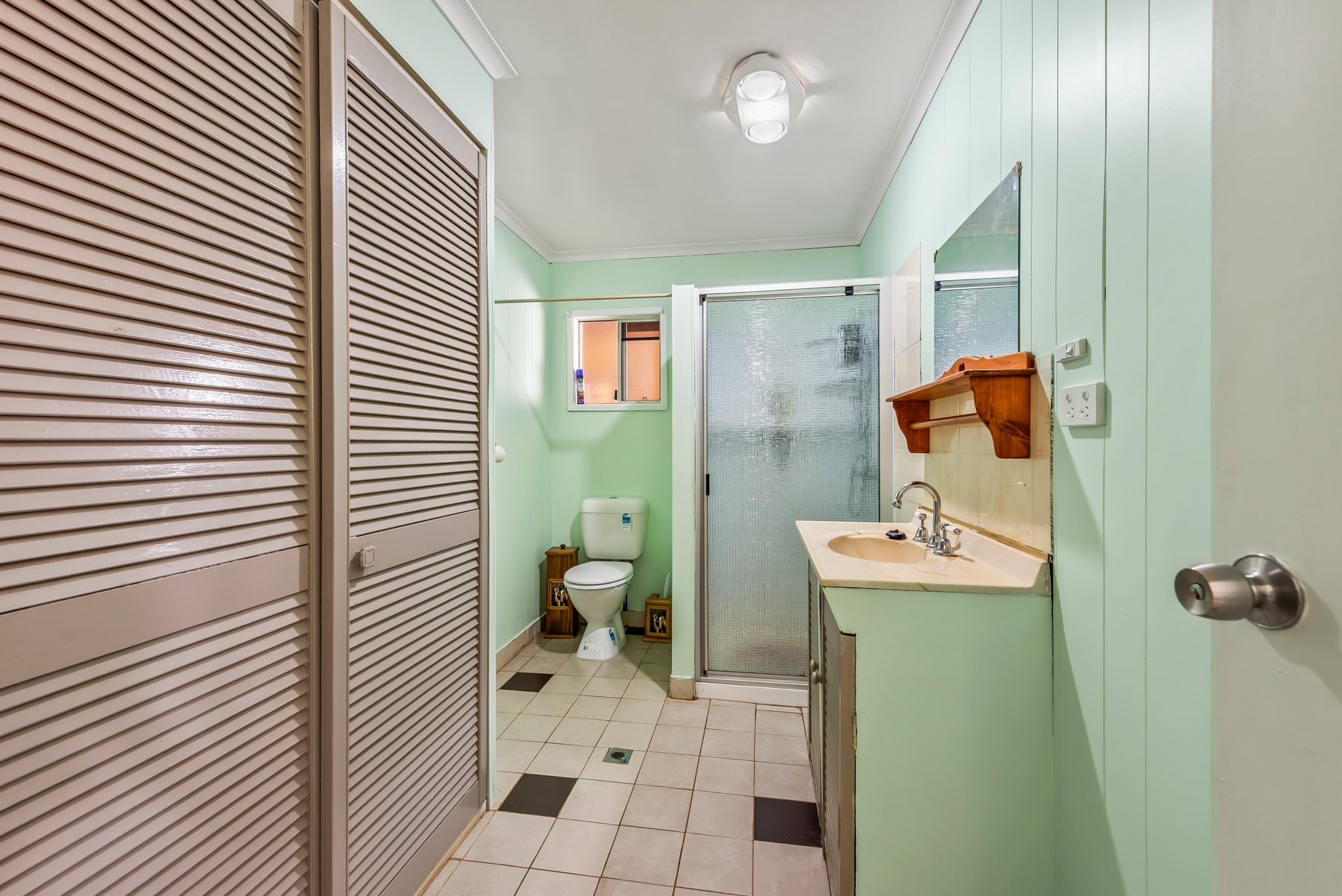 Property: 19 Redmans Road, Kingaroy, QLD, 4610 photo-9