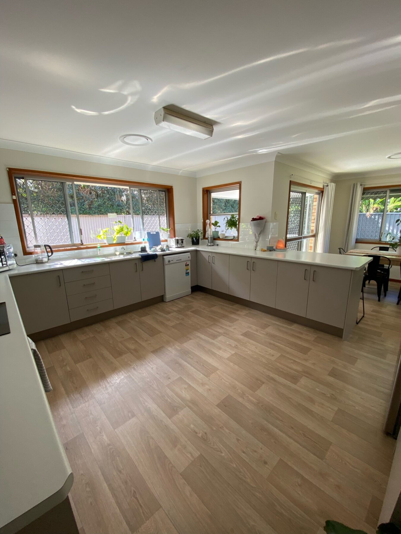 Rental: 2 Compass Court, Mermaid Waters, QLD, 4218 photo-12